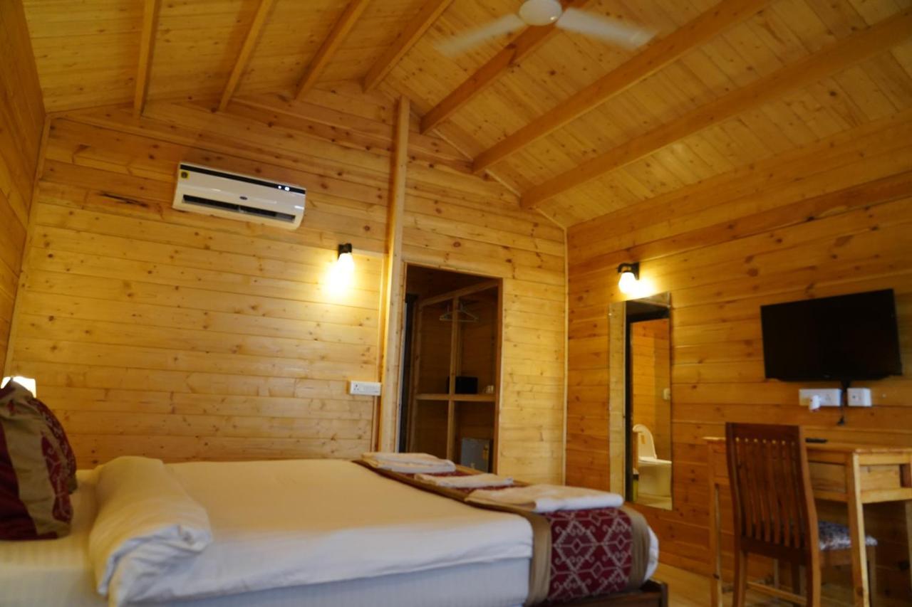 Golden Sands Resort, Morjim Exterior foto